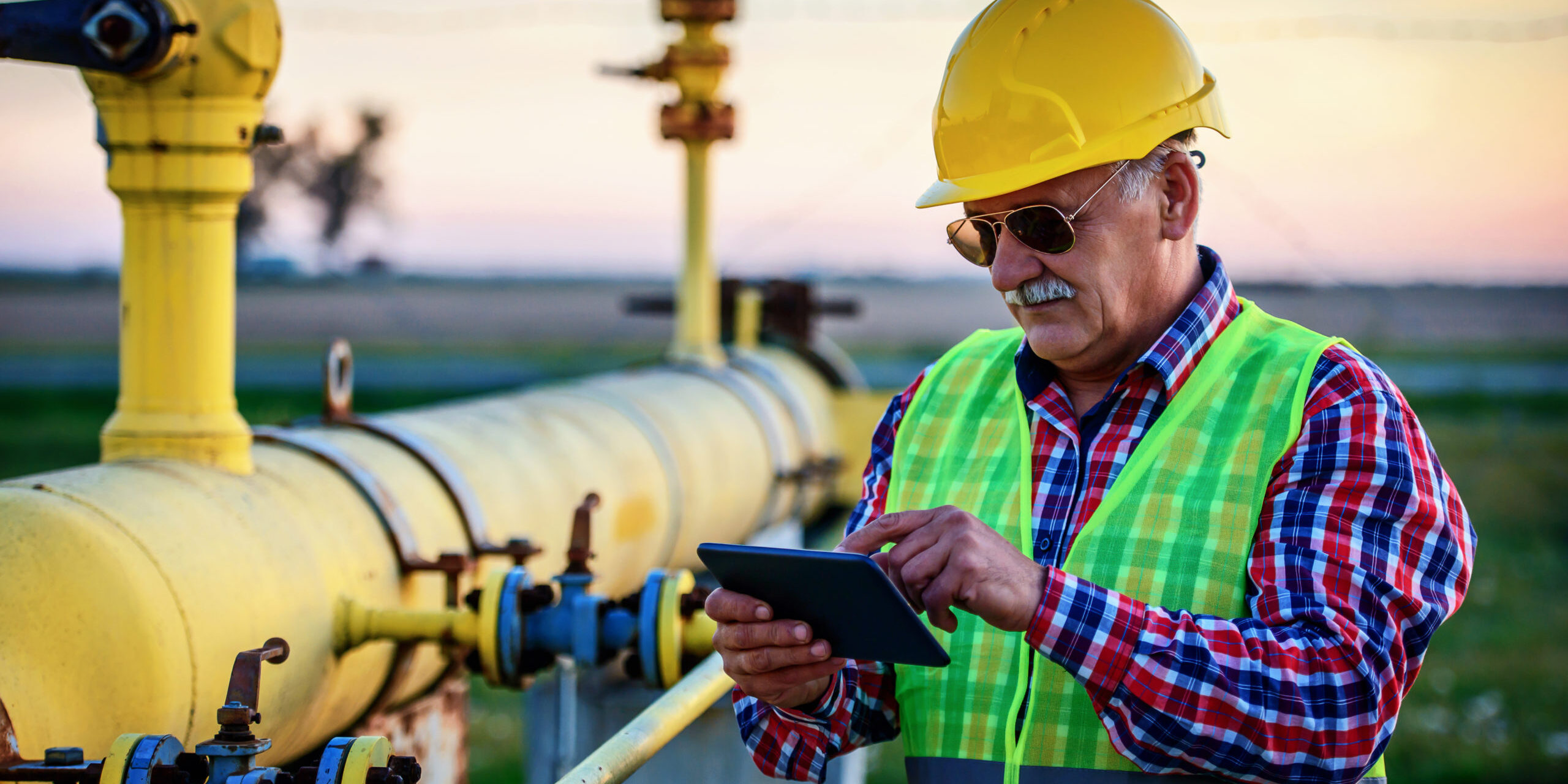 Engineer,Checking,Fuel,Supply,Systems.,Concept,Of,Industry